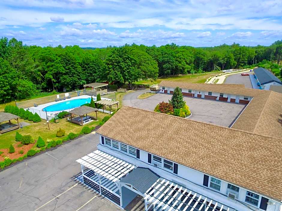 Aquastar Inn