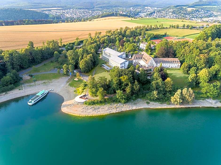 Welcome Hotel Meschede Hennesee