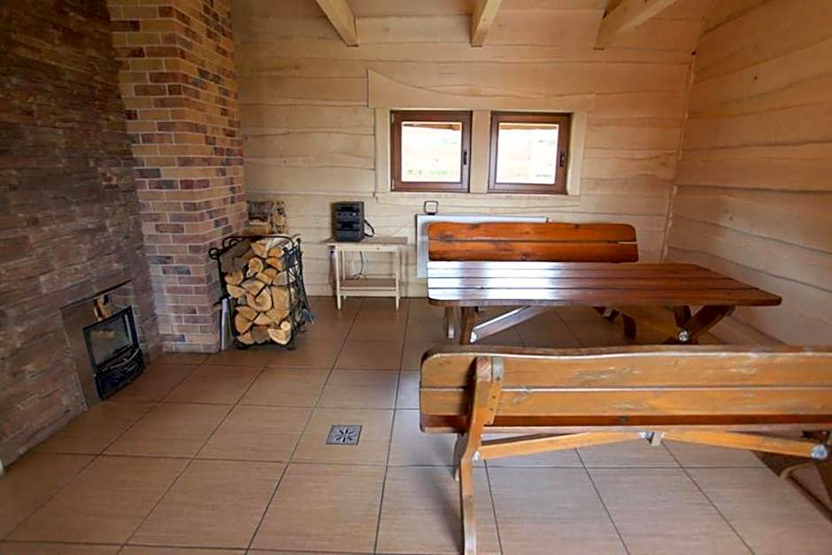 Gościniec pod Strzechą