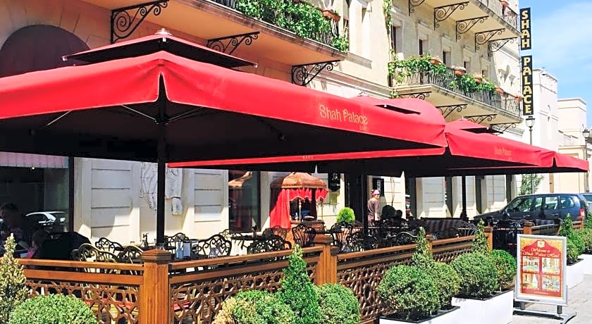 Shah Palace Luxury Museum Hotel