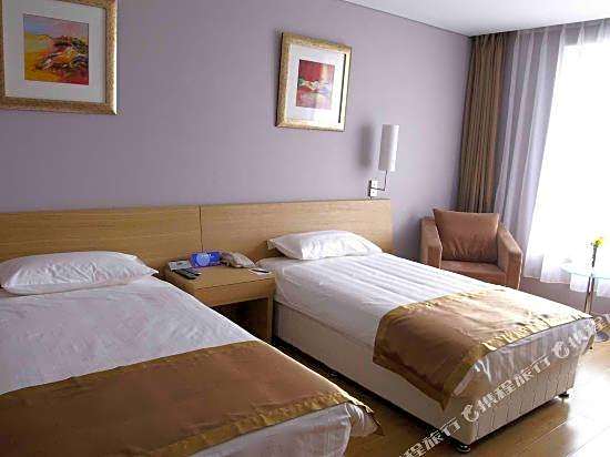 Tangshan Qiangang Hotel