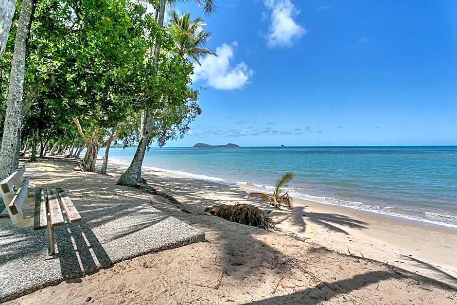 Agincourt Beachfront Apartments