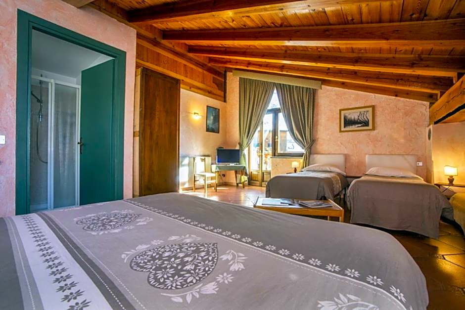 Hotel Chalet Joli