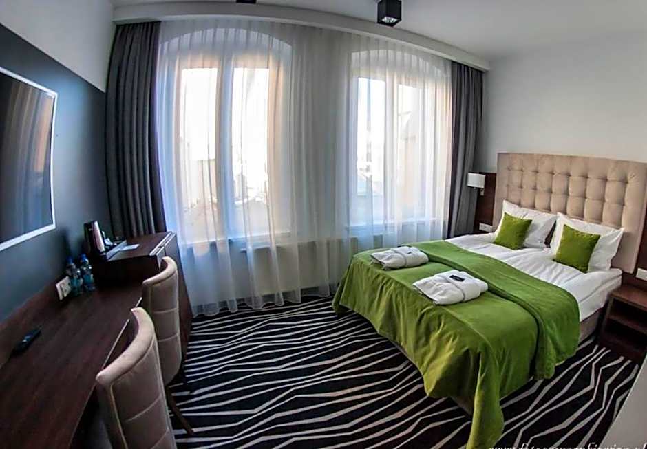 No1 Bed&Breakfast Restauracja ŚNIADANIE I PARKING W CENIE!