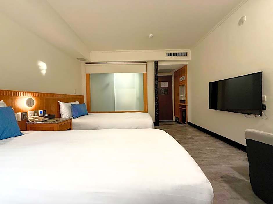 Photo 1 of 5 of Exquisite 2 Beds