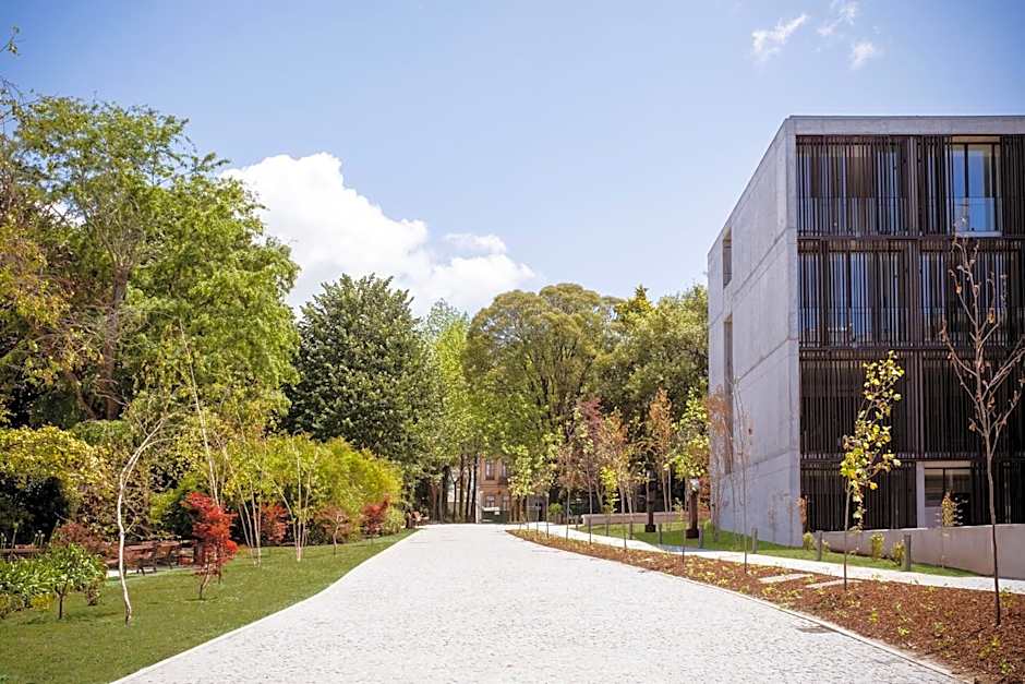 Curio Collection by Hilton Boeira Garden Hotel Porto, Portug