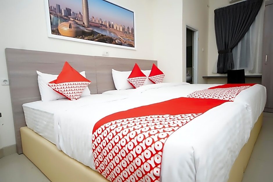 OYO 251 The Maximus Inn Hotel