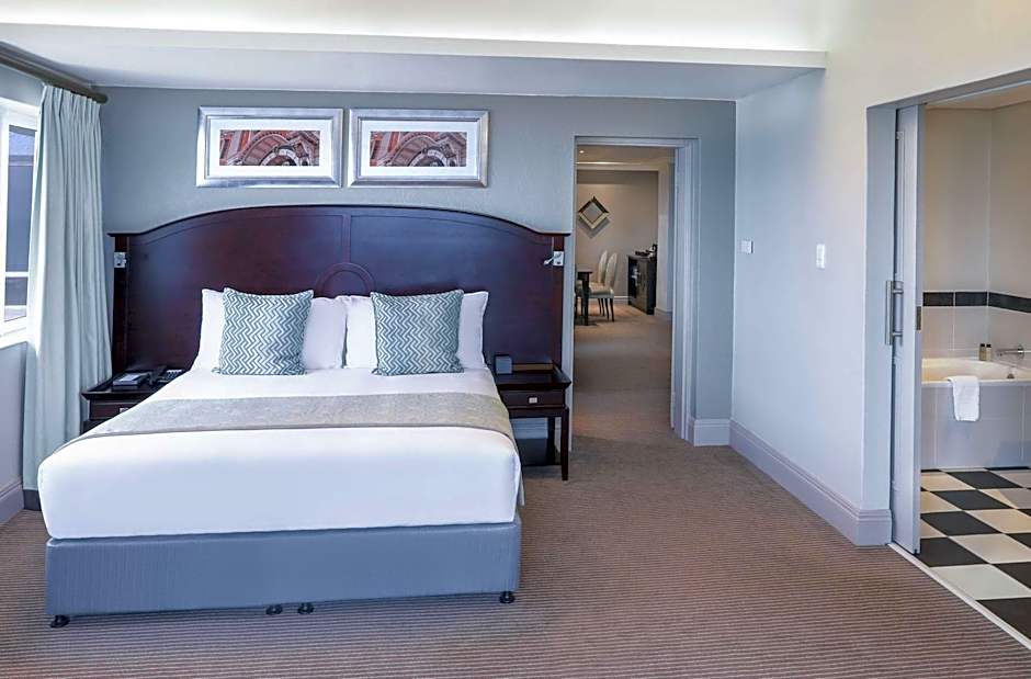 Southern Sun The Marine