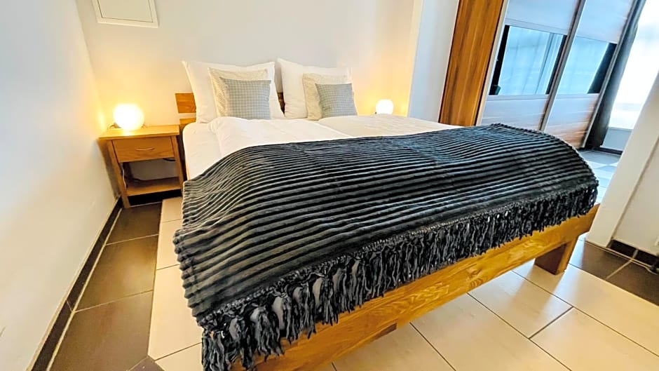 Nanis Hotel & Appartements