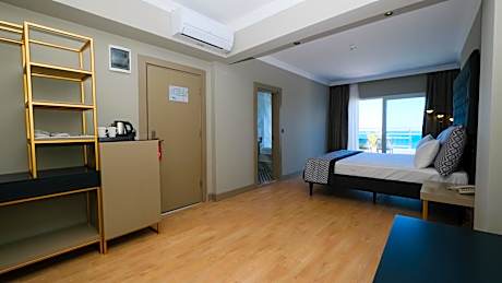 Suite with Spa Bath