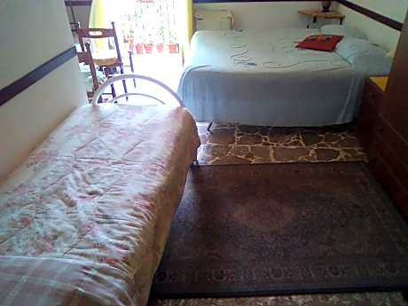 Standard Haram View Quintuple Room