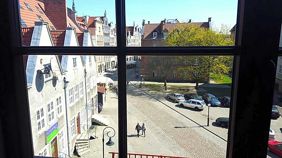 Hostel Universus