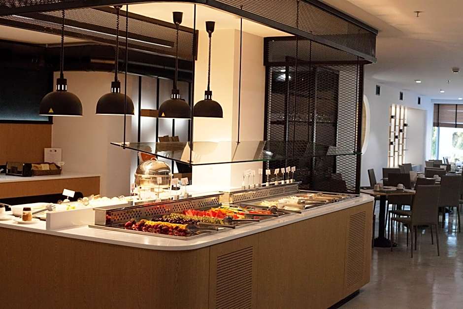 Capsis Astoria Hotel