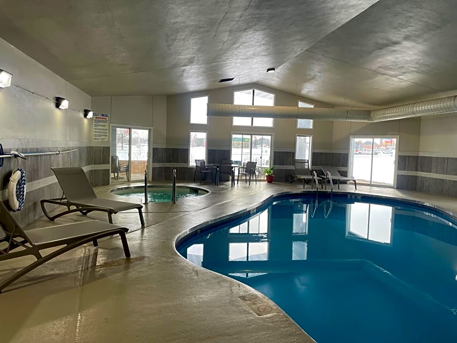 Clarion Pointe Tomah
