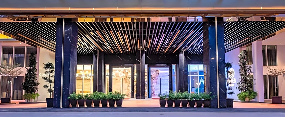 Ames Hotel