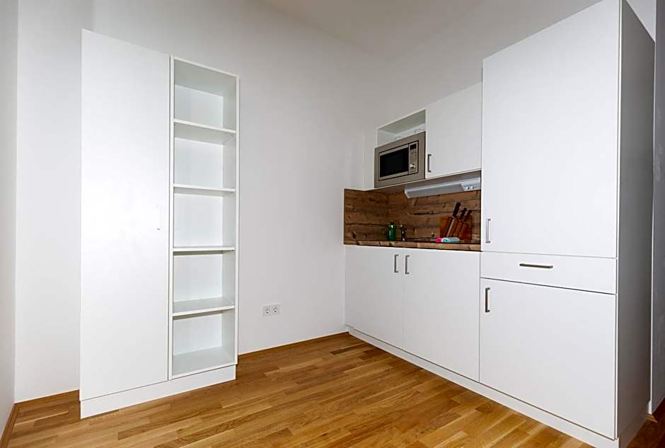 My room serviced apartment-Messe