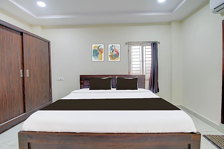 Hotel O Ramavarapadu Near PVR Icon