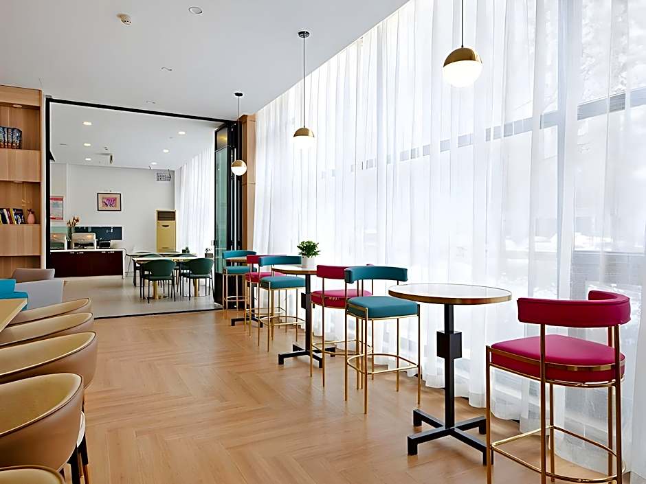 Jinjiang Inn Select Shijiazhuang Letai Center Ping'an Street Metro Station