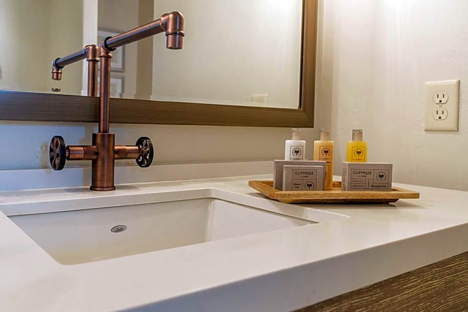 Cliffrose Springdale, Curio Collection by Hilton