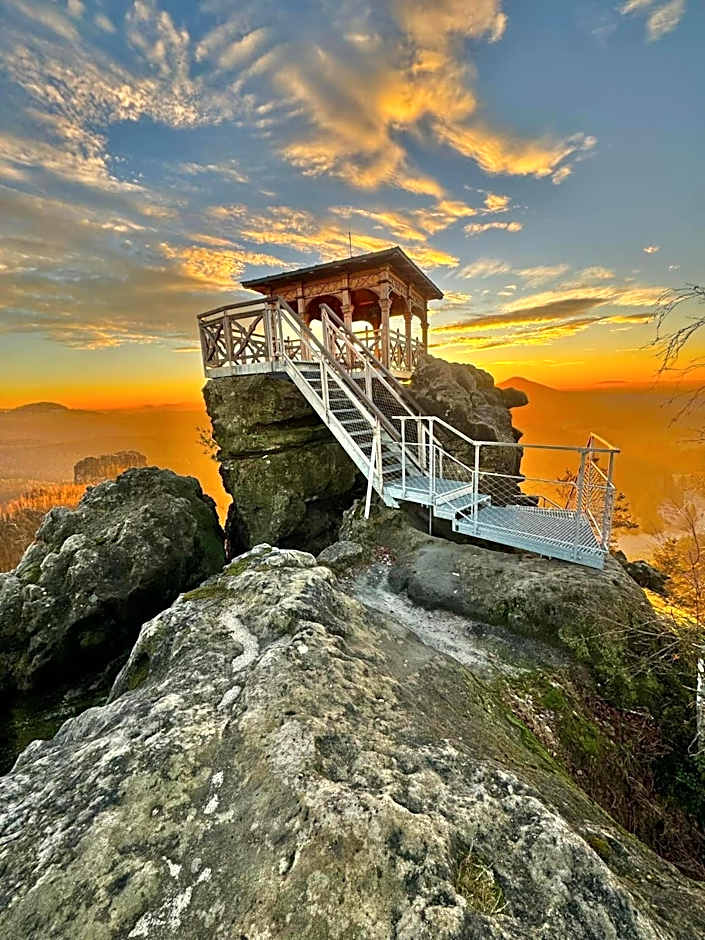 Hotel Jef a Krčma u Rytíře