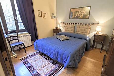 Small Double Room - Annex