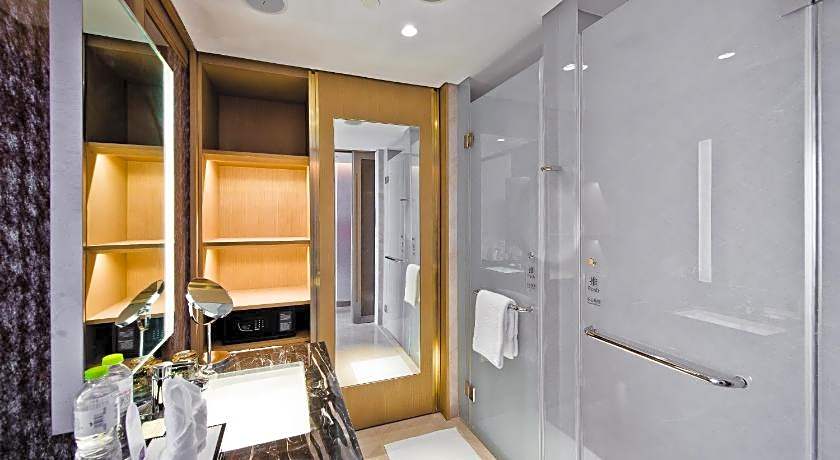 Sheraton Qingdao West Coast