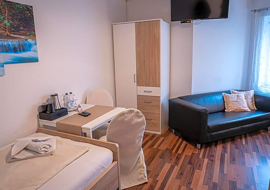 Hotel Bouzid - Laatzen