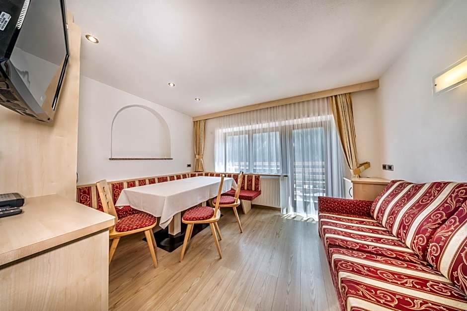 Apartments & Garnì Pre Da Nai