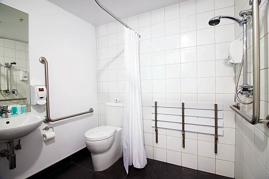 St Martins Waldorf Apartments