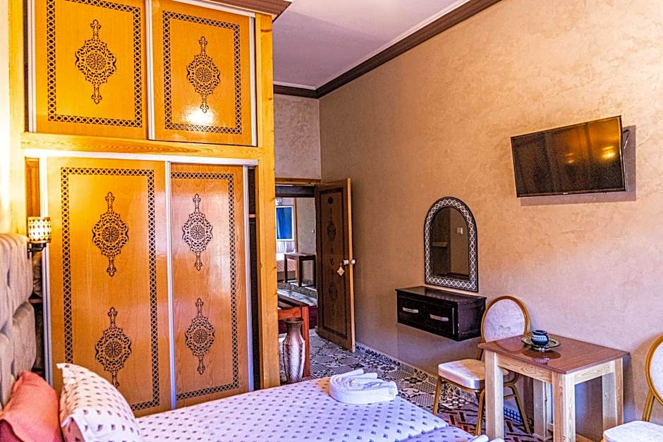 HOTEL LA VALLEE DES KASBAHS CHEZ ILYAS