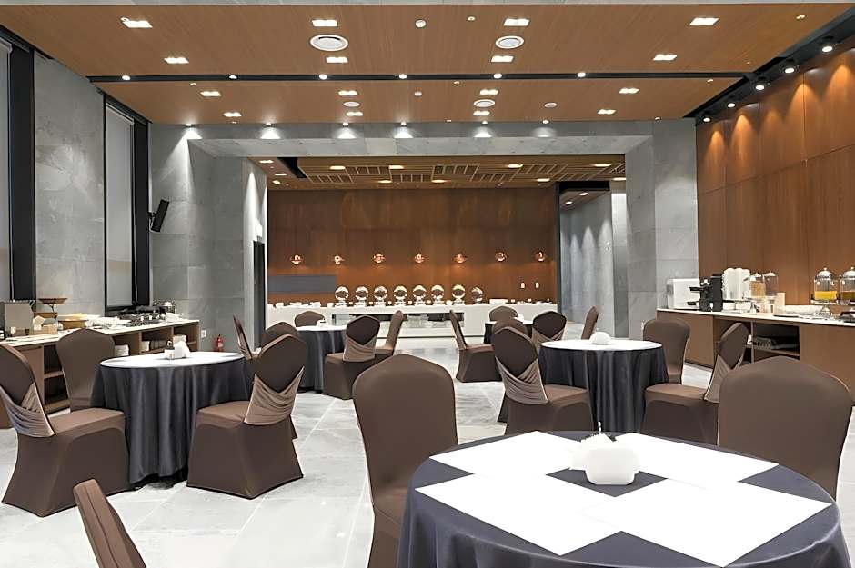 Gloucester Hotel Cheongju