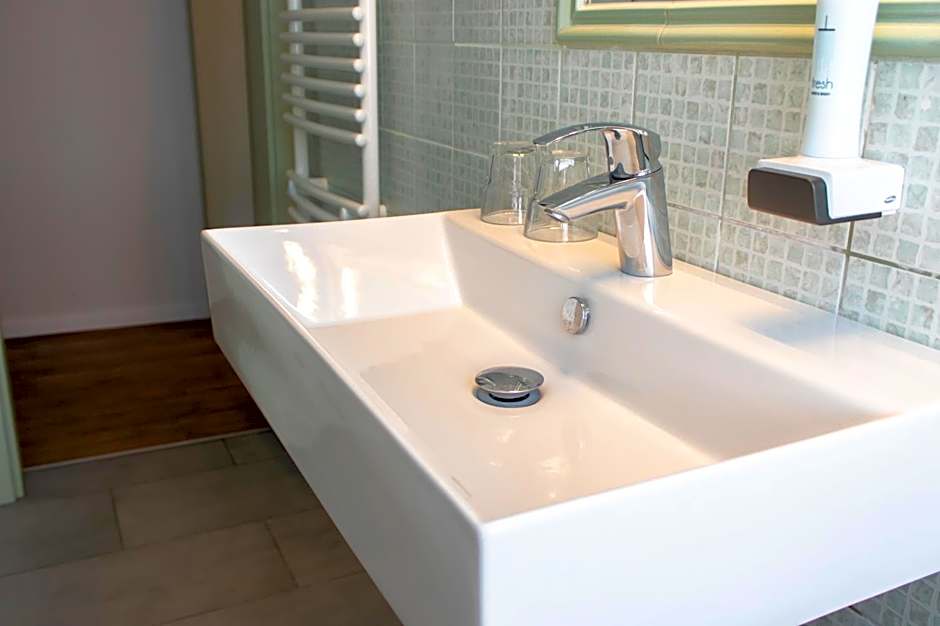 Tornácos Hotel - Hegykő