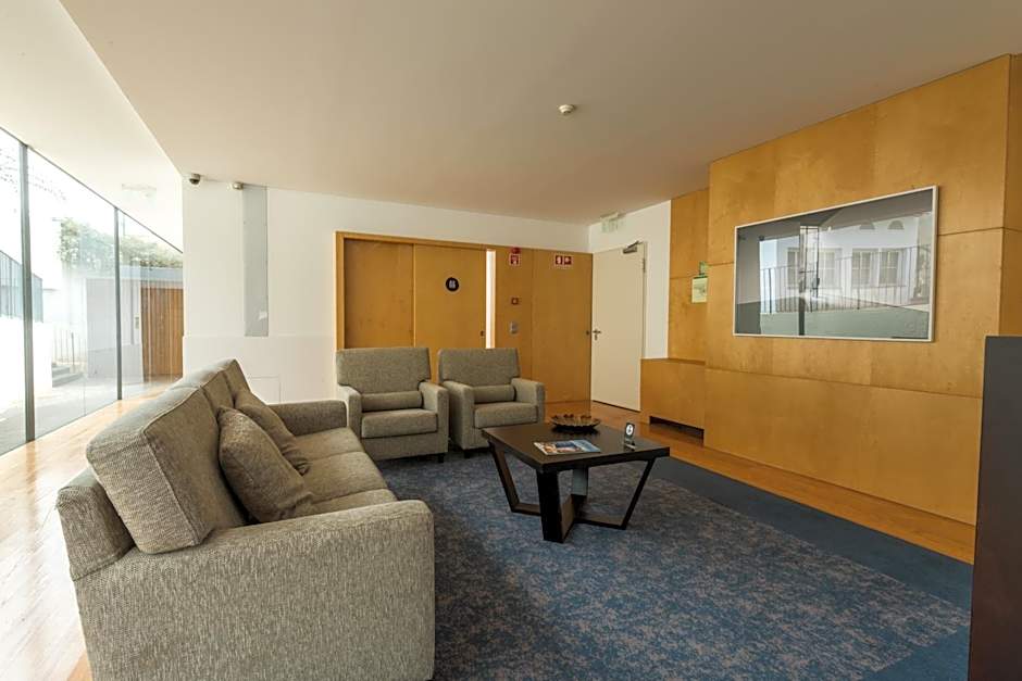 ARTS IN Hotel Conde Carvalhal