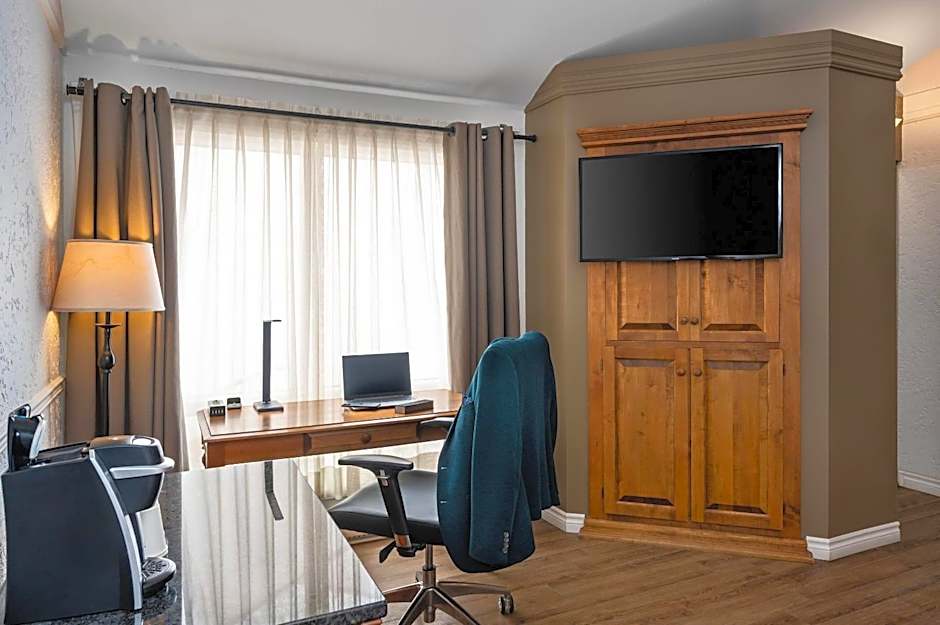 Hotel Cheribourg, an Ascend Collection Hotel