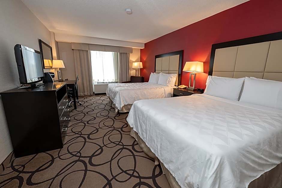 Holiday Inn Montreal Centre Ville Downtown By IHG