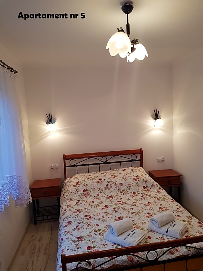 Domki i Pokoje u Borsa