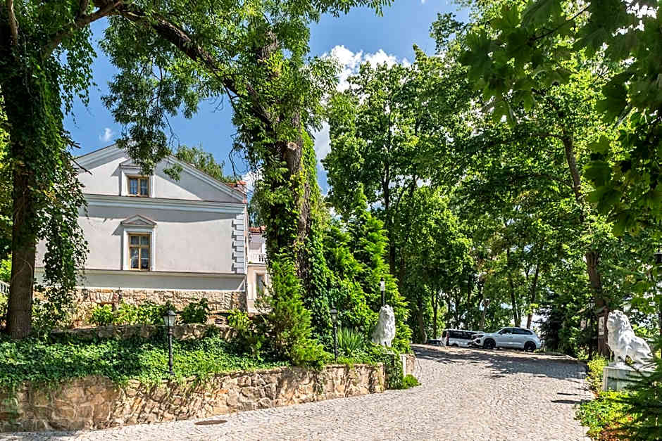 Tarnovsky Hotel, Resort & SPA