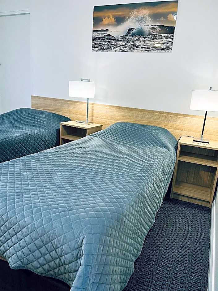 Heemskirk Motor Hotel