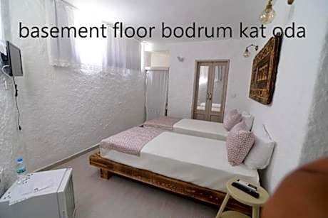 Economy Double or Twin Room