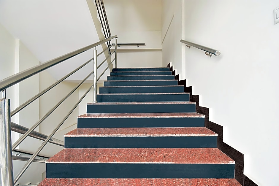 FabHotel Dhanvitha Suites