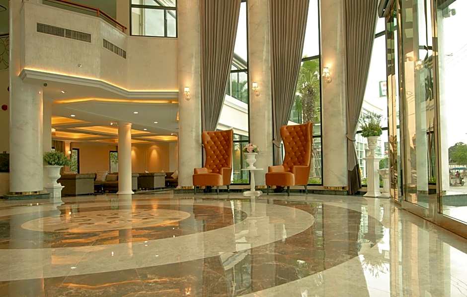 The Green View Hotel