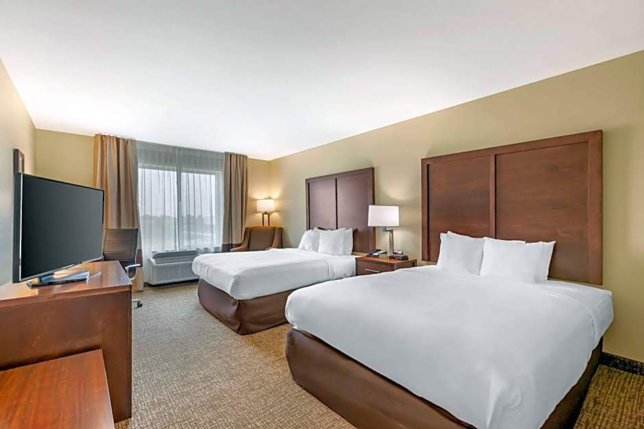 Comfort Inn & Suites Grinnell near I-80