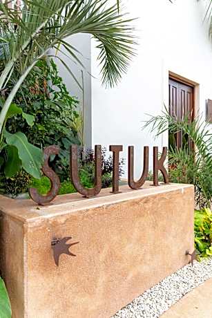 Hotel Sutuk