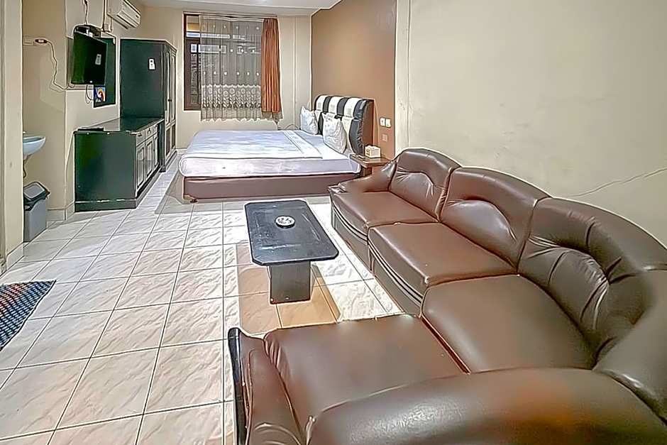 Fajar Indah Hotel Mitra RedDoorz