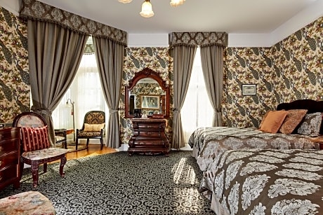 Superior Room with Two Queen Beds