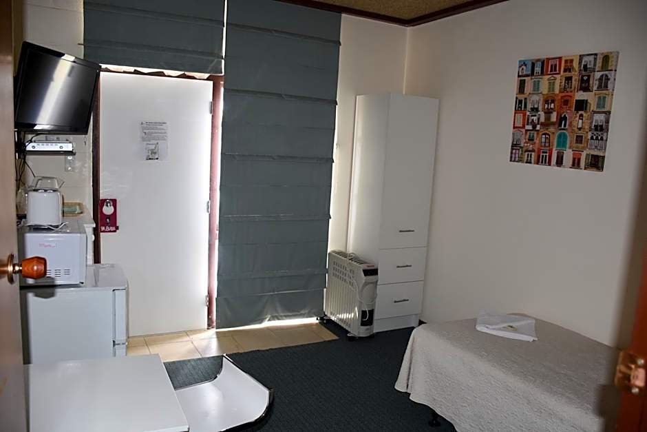 Mount Barker Valley Views Motel & Chalets, Western Australia