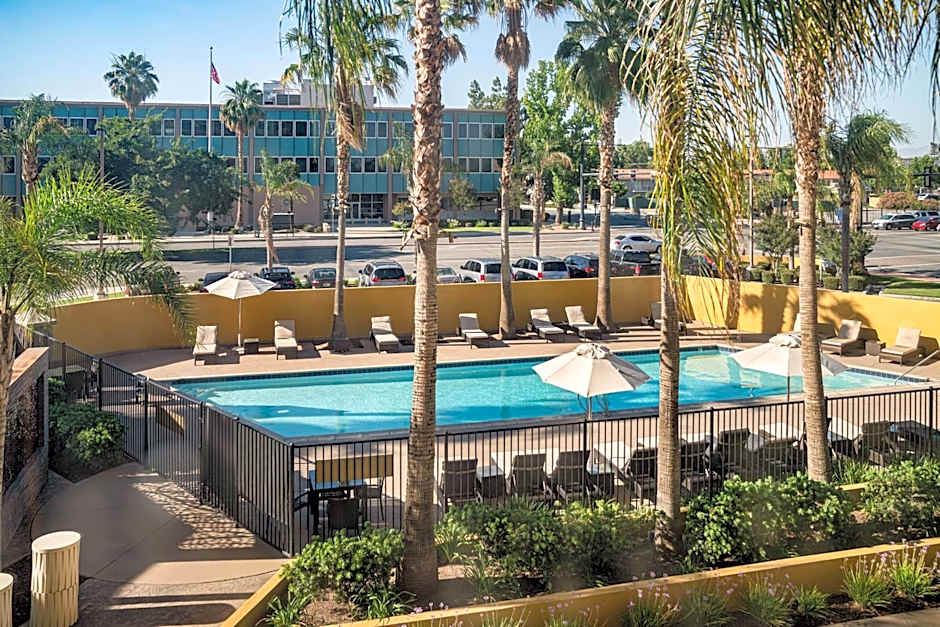 Bakersfield Marriott At The Convention Center