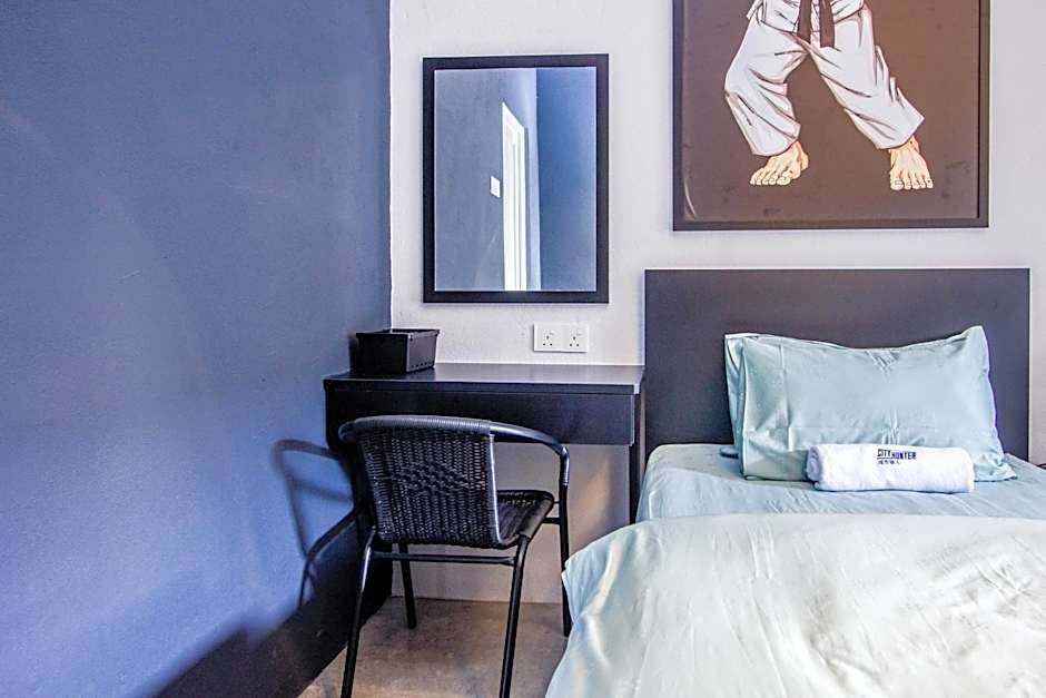 CITY HUNTER At Georgetown