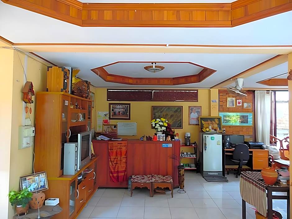 Heuan Lao Guesthouse