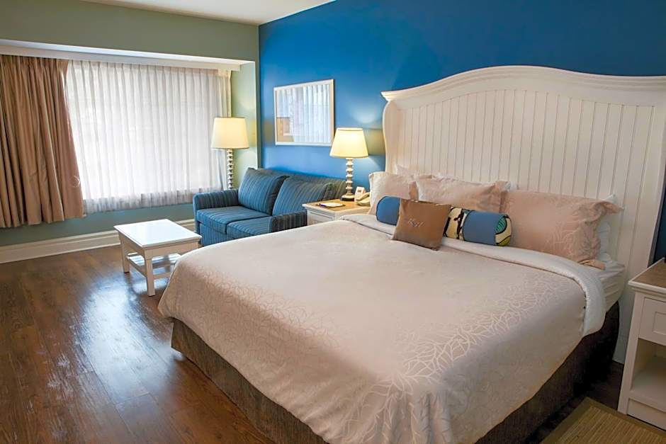 Watkins Glen Harbor Hotel